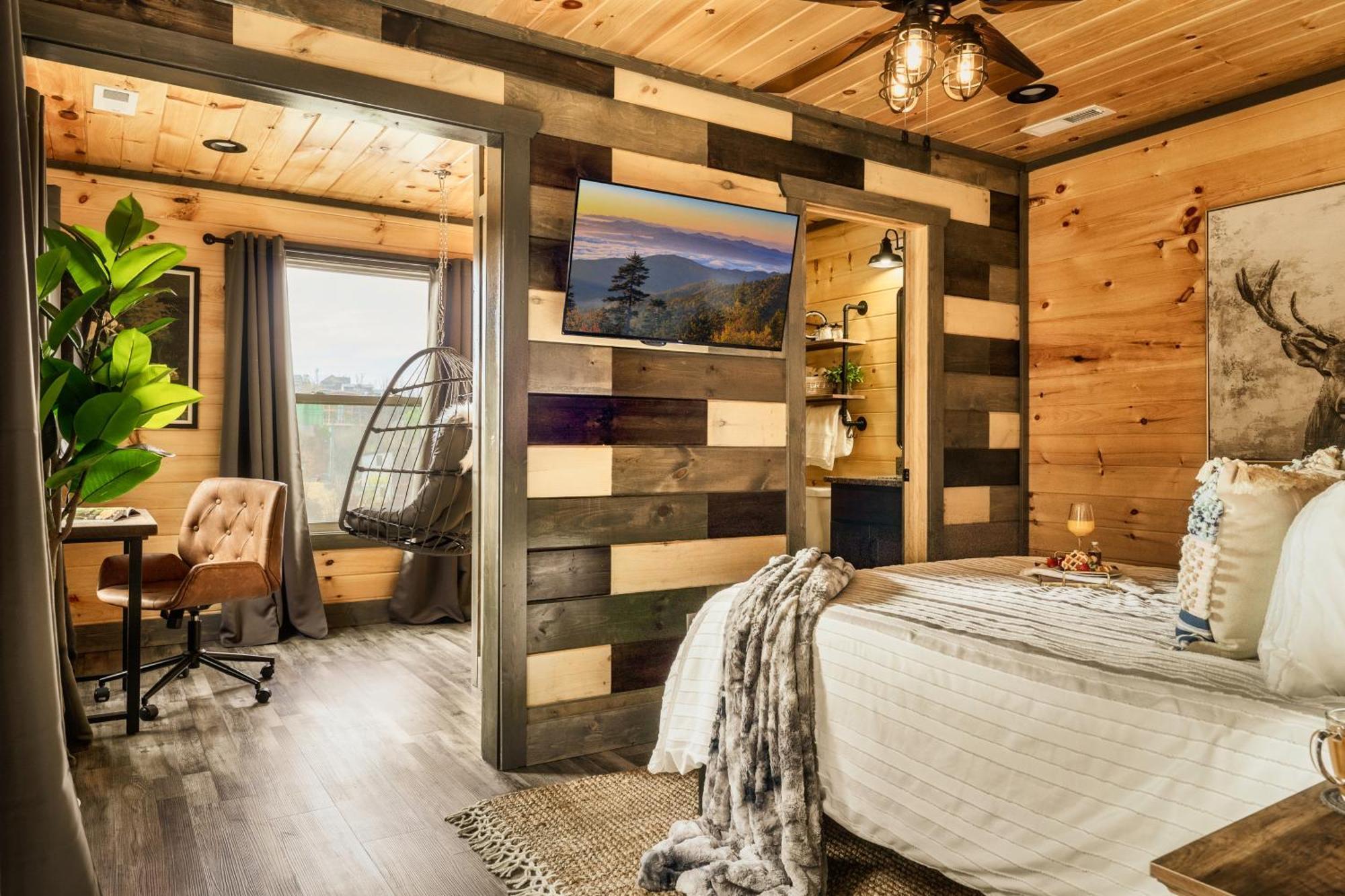 Mountainscape - Brand New Cabin W Views - Hottub - Firetable - Ps5 - Pooltable - 3 Pools Gatlinburg Exterior photo