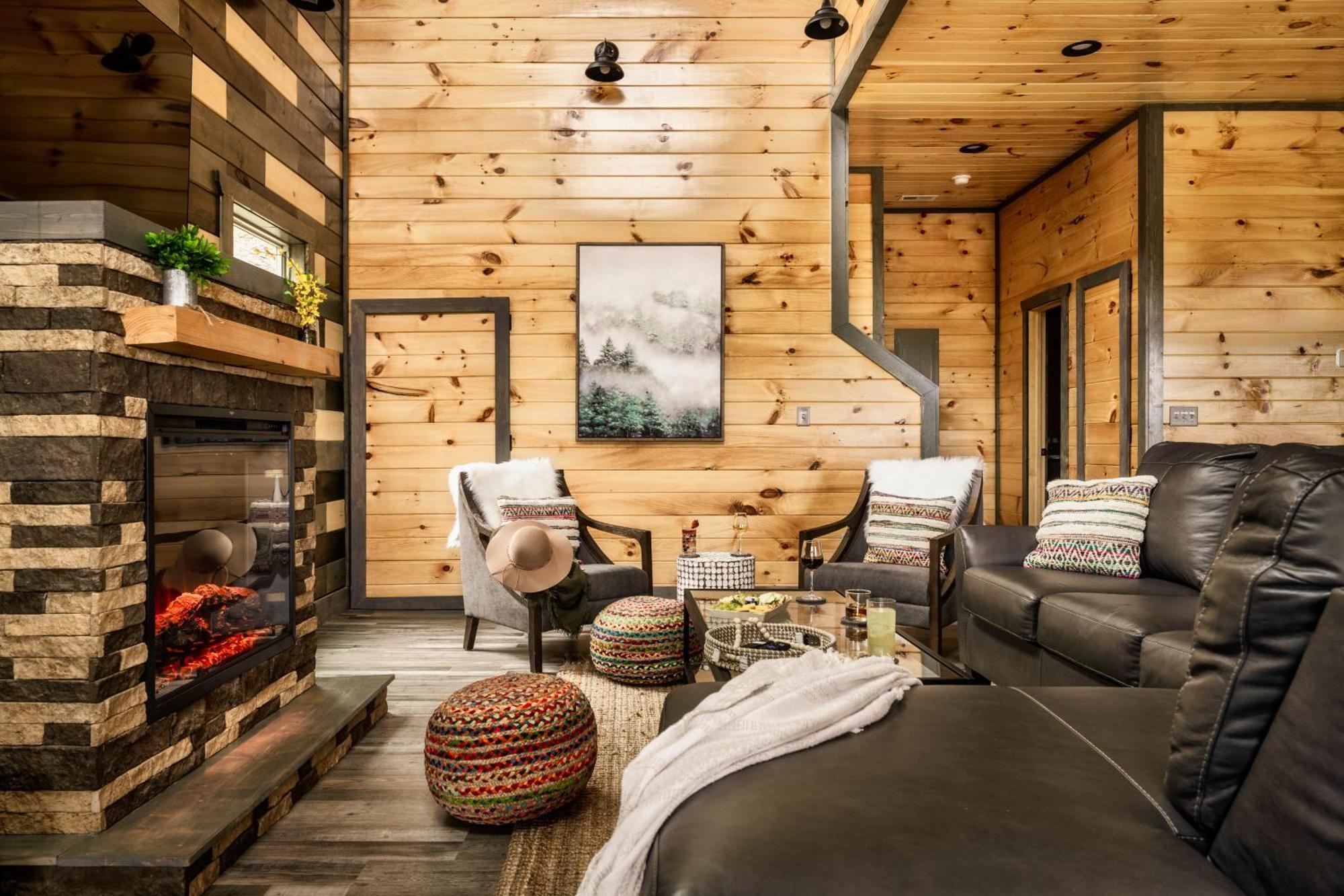 Mountainscape - Brand New Cabin W Views - Hottub - Firetable - Ps5 - Pooltable - 3 Pools Gatlinburg Exterior photo